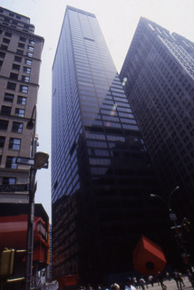 140 Broadway SM